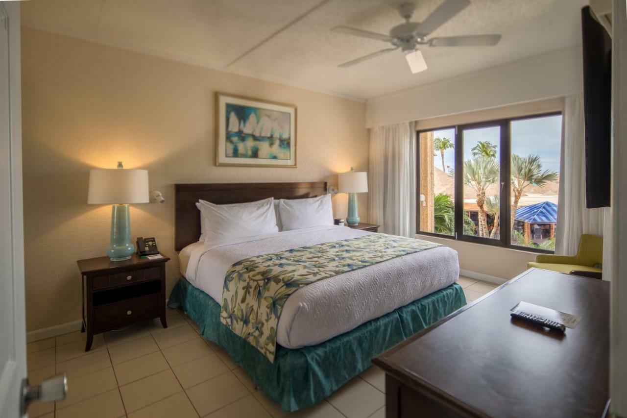 Casa Del Mar Beach Resort Palm Beach Extérieur photo
